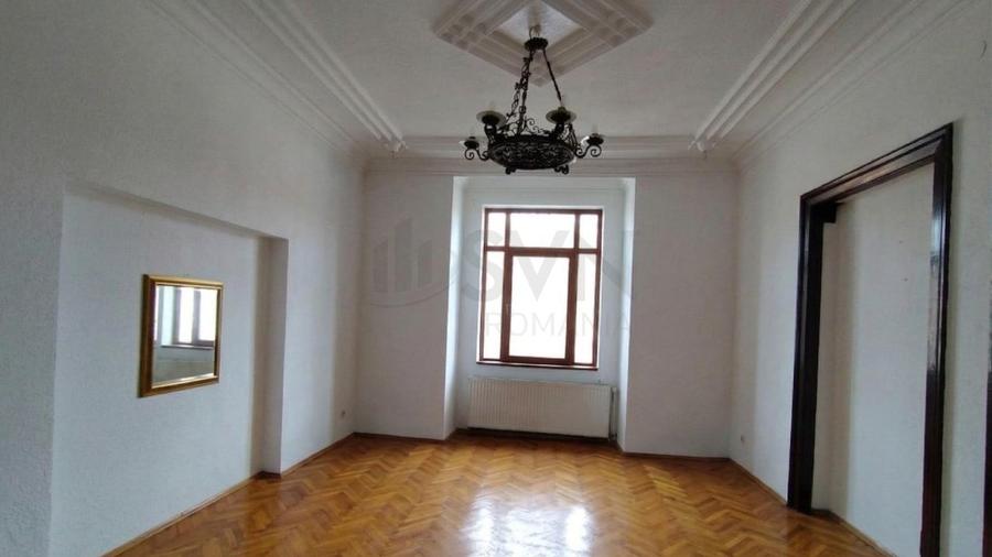 Apartament cu 3 camere decomandat în Ferdinand