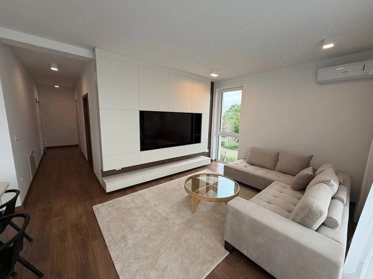 Apartament cu 2 camere decomandat, mobilat în Freidorf