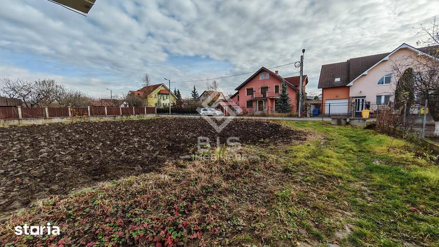 Teren de 1000 mp, în Central