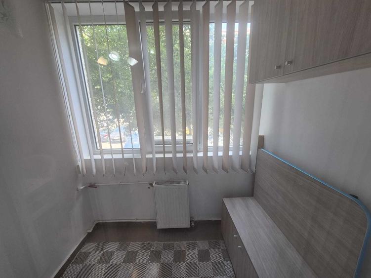 Garsonieră semidecomandată în Progresul