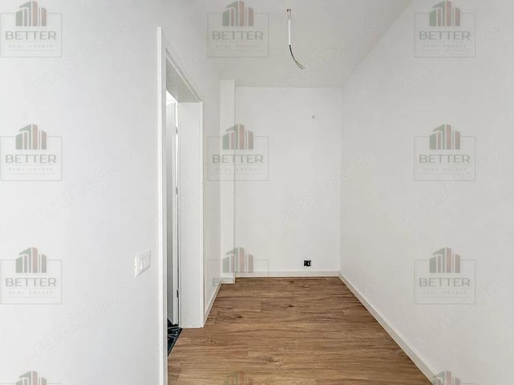 Apartament cu 4 camere decomandat în Metalurgiei