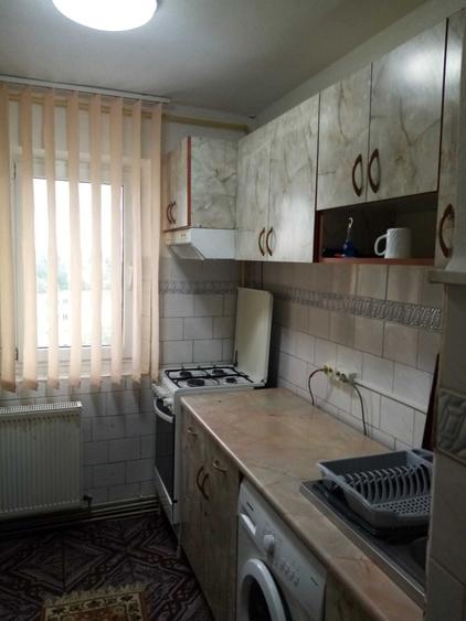 Apartament cu 2 camere decomandat în Exterior Vest