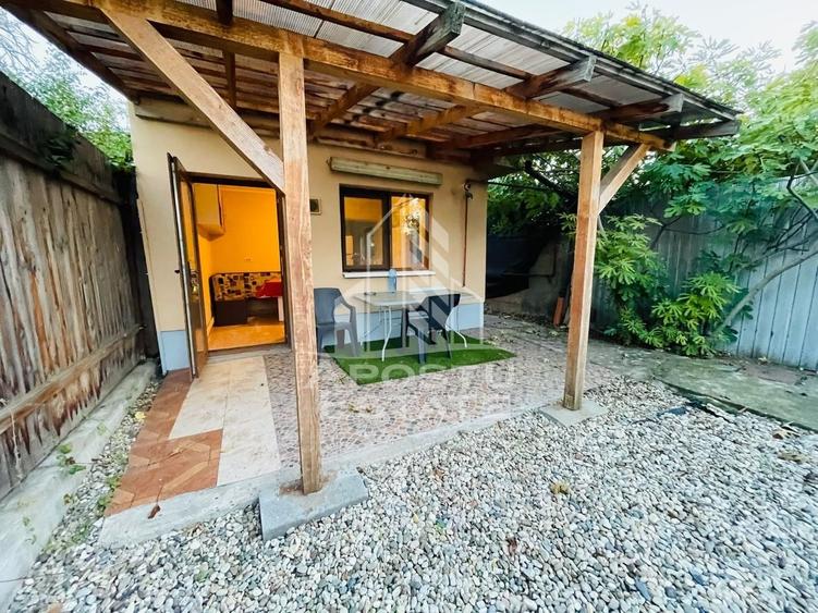 Casă individuală cu 2 camere cu Canalizare în Bujac