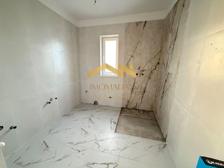 Duplex cu 4 camere cu Canalizare în Bucovăț (Remetea Mare)