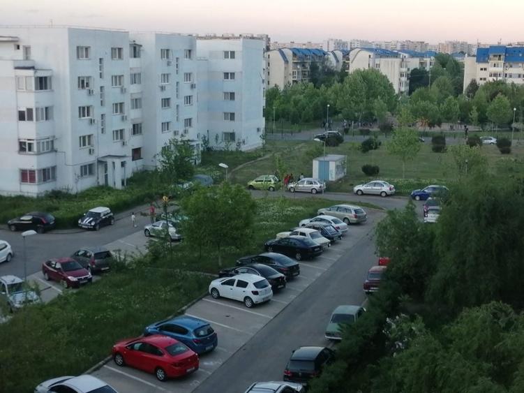 Garsonieră decomandată în Drumul Taberei