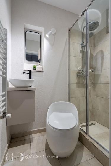 Apartament cu 4 camere în Cișmigiu