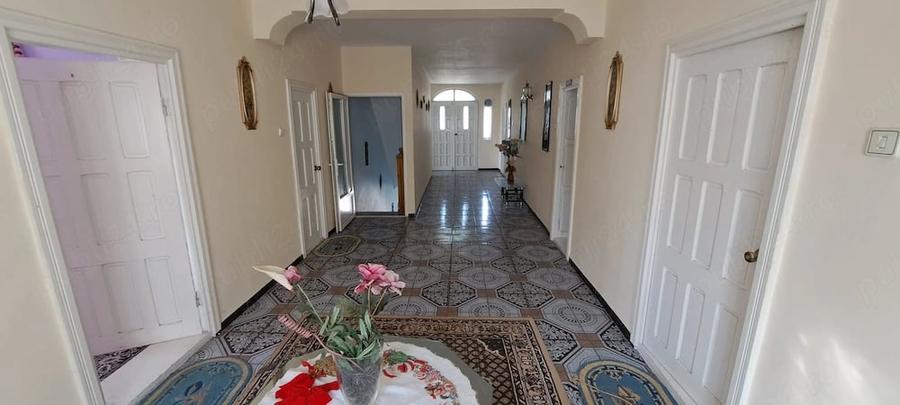 Eforie Sud vila 11 camere garaj subteran langa parc - 6