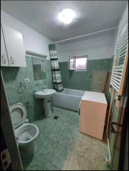 Apartament cu 2 camere,tip Penthouse, DECOMANDAT, zona Nicolina - 7