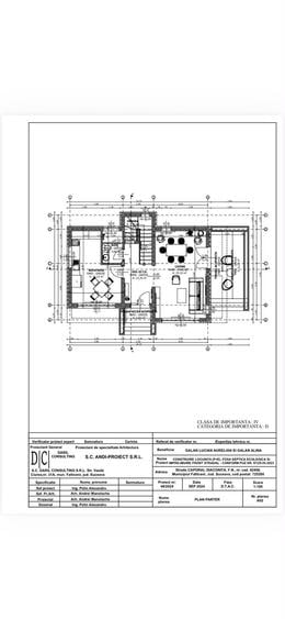 Casă cu 8 camere cu Teren 650 Mp în Fălticeni