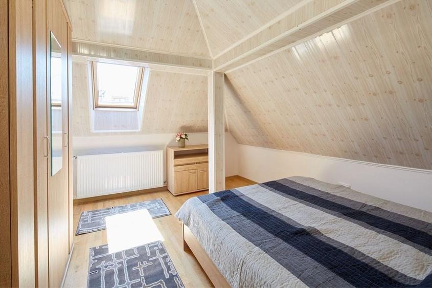 Apartament cu 2 camere decomandat în Zorilor