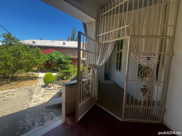 Apartament cu 2 camere semidecomandat în Ultracentral
