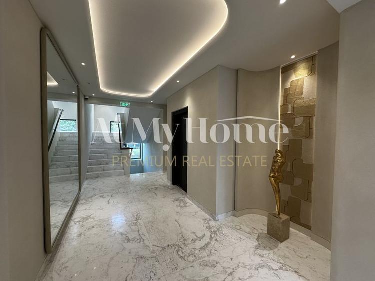 Apartament cu 4 camere decomandat în Kiseleff