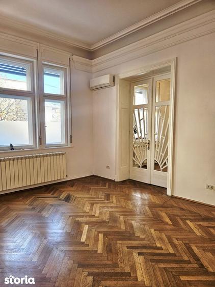 Casă cu 6 camere cu Teren 250 Mp în Unirii