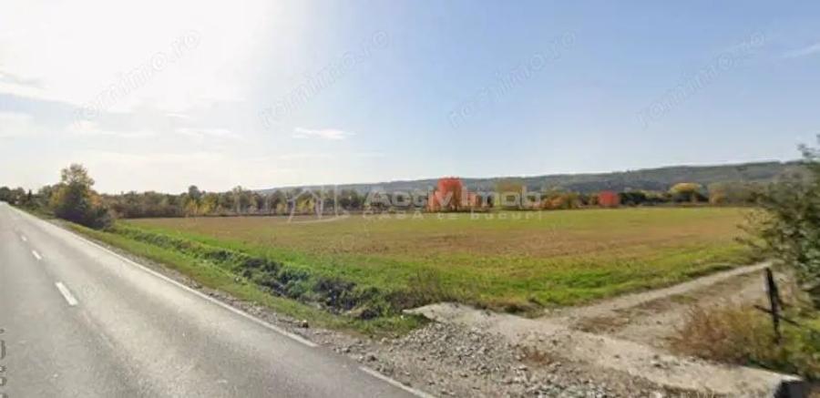 Teren de 13060 mp, în Voinești