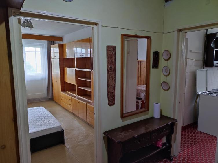 Apartament cu 2 camere decomandat în Grigorescu