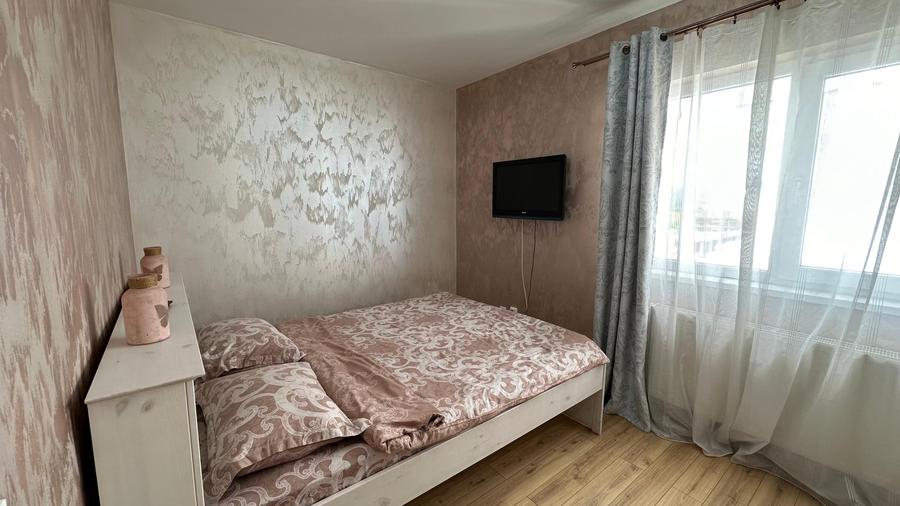 Apartament cu 2 camere decomandat, mobilat în Mihai Viteazul