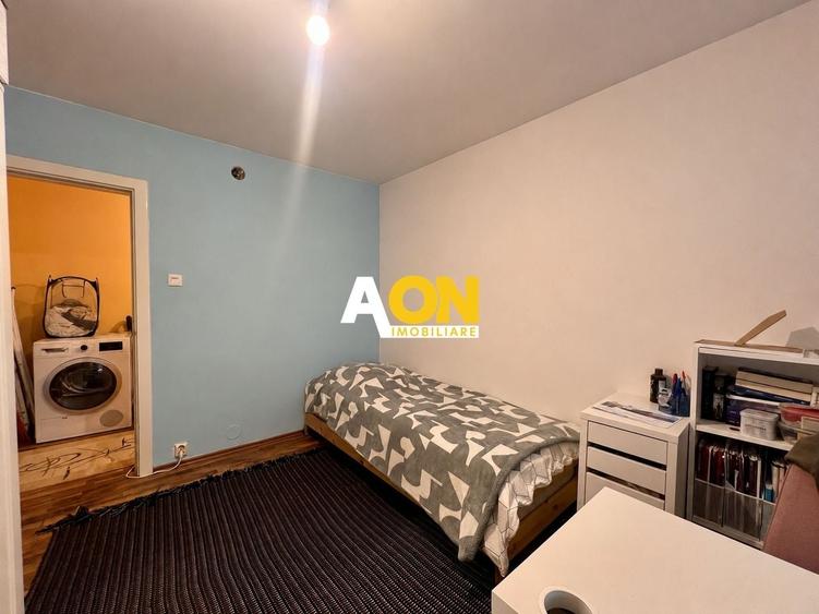 Apartament cu 3 camere decomandat, mobilat în Cetate