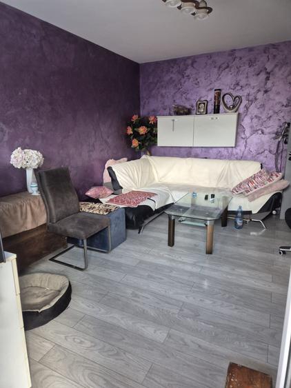 Apartament decomnadat cu 3 camere,2 bai,gradina si parcare ,zona Eroilor - 7