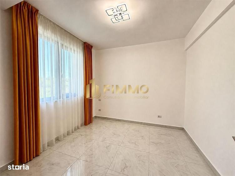 Apartament cu 3 camere decomandat în Paltin