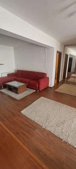 Apartament cu 2 camere semidecomandat în Florești