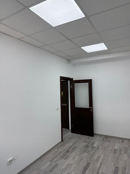 Birou, de 23.129999160767 mp, în Voluntari