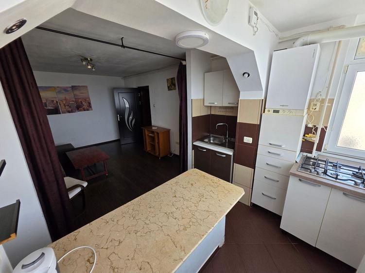 Apartament cu 2 camere decomandat, mobilat în Km 4-5