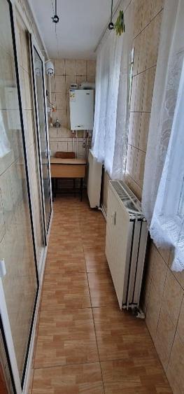 Apartament cu 2 camere decomandat în Micro 20