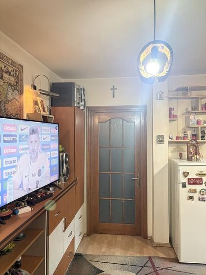 Apartament cu 2 camere decomandat în Mărăței