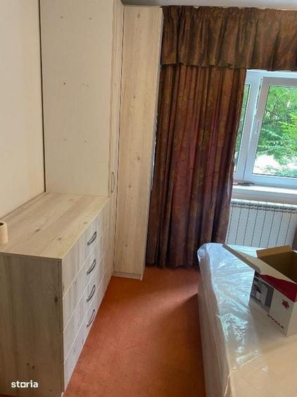 Apartament cu 3 camere decomandat în Cotroceni
