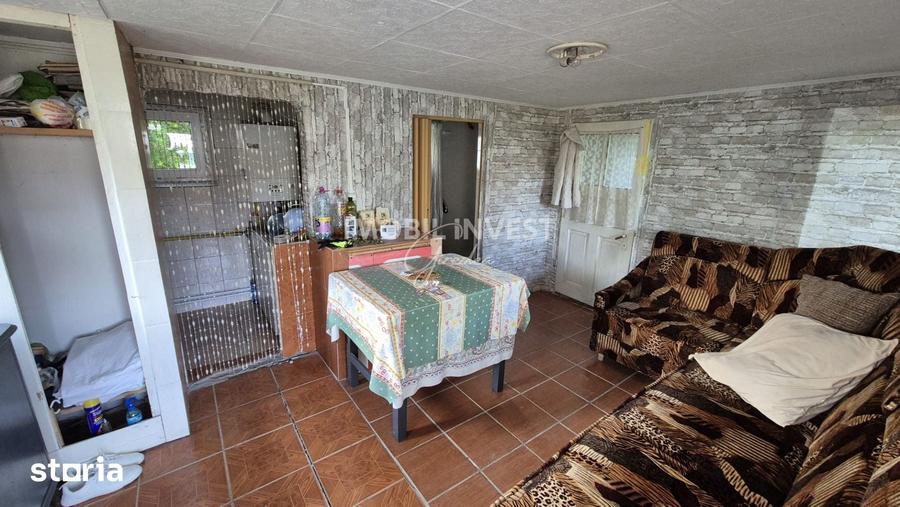 Casă cu 4 camere cu Teren 3000 Mp în Botez