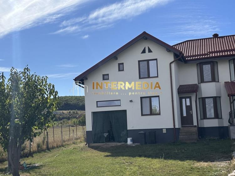 Casa noua de vanzare in Alba Iulia cu teren 576 mp