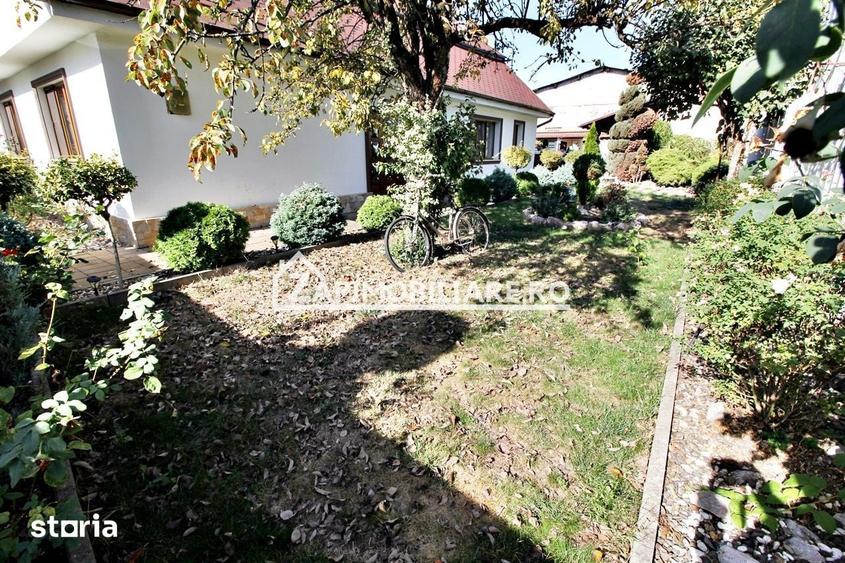 Casă cu 6 camere cu Teren 527 Mp în Semicentral