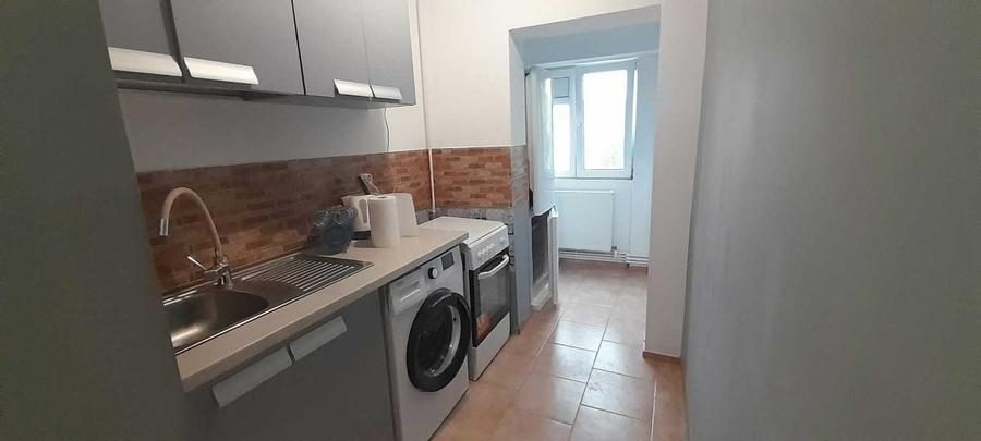 Garsonieră decomandată în Mazepa 1