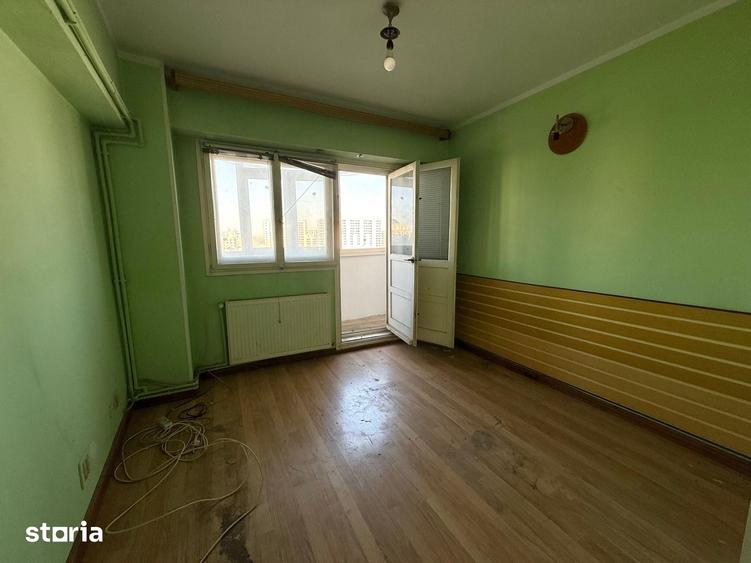 Apartament cu 4 camere în Militari