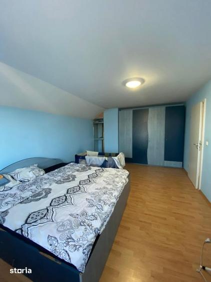 Casă cu 5 camere cu Teren 6880 Mp în Fărcașa
