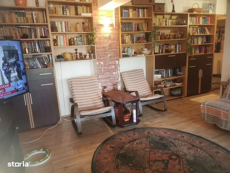 Apartament cu 3 camere decomandat, mobilat în Plevnei