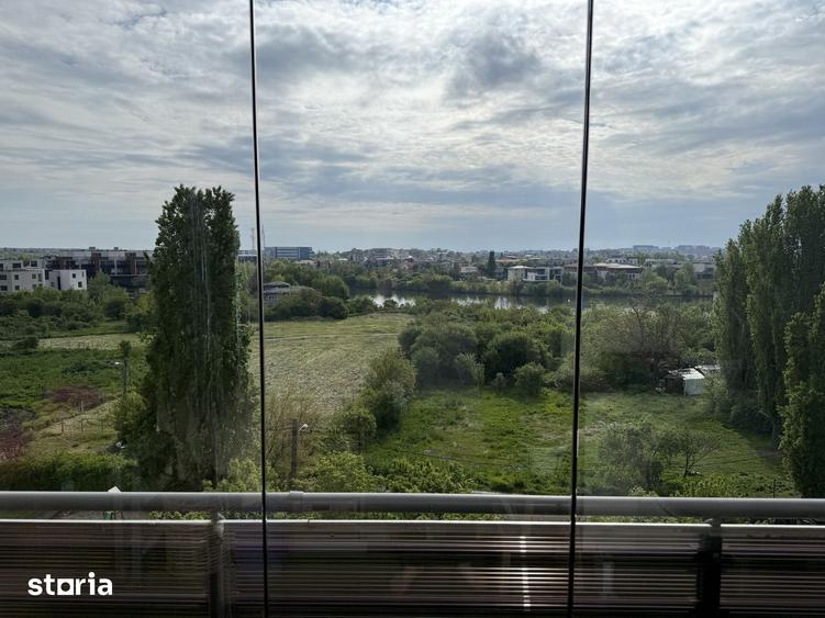 Apartament cu 4 camere în Băneasa