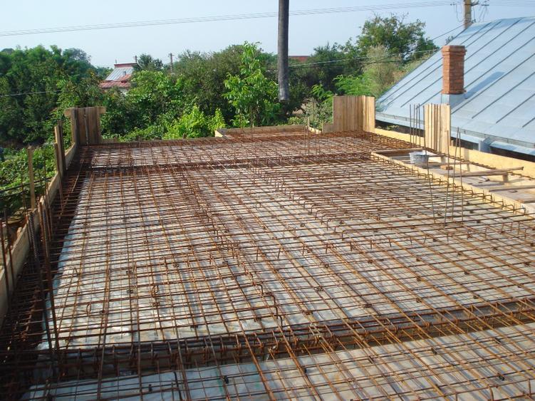Casă individuală cu 5 camere cu Teren 690 Mp în Slobozia Moară