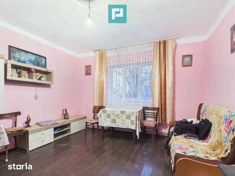 Casă cu 3 camere cu Teren 5000 Mp în Sânmartin