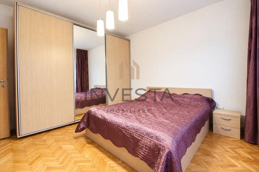 Apartament cu 3 camere semidecomandat, mobilat în Plopilor