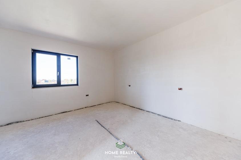 Duplex cu 5 camere cu Canalizare în Becicherecu Mic