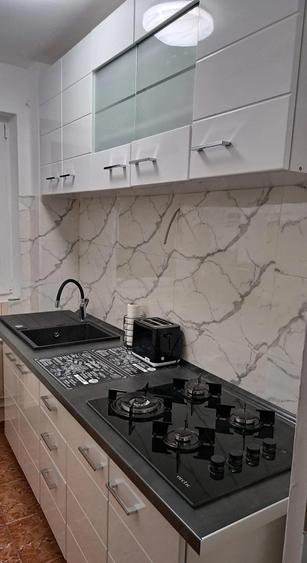 Apartament cu 2 camere semidecomandat în Malul Spitalului