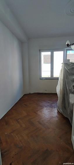 Casă cu 4 camere cu Teren 380 Mp în Orașul Nou