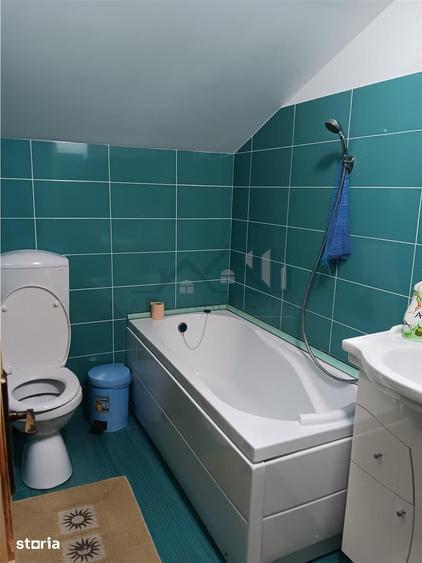Casă cu 5 camere cu Teren 1000 Mp în Copou
