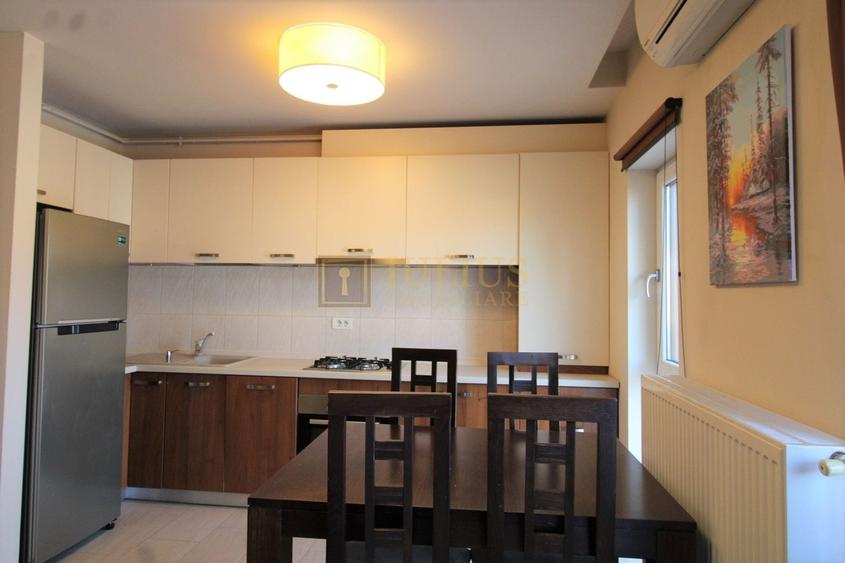 Apartament cu 3 camere semidecomandat, mobilat în Braytim