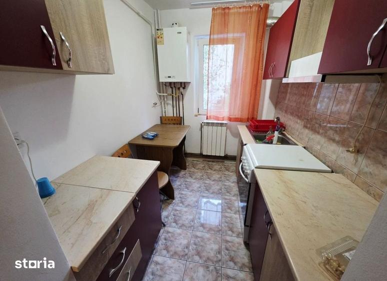Apartament cu 3 camere în Alexandru cel Bun