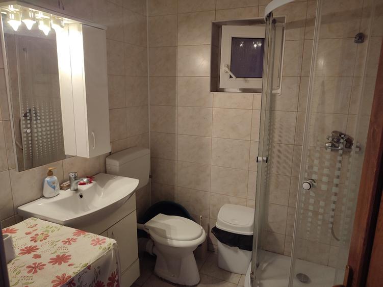 Casă individuală cu 4 camere cu Canalizare în Afumați