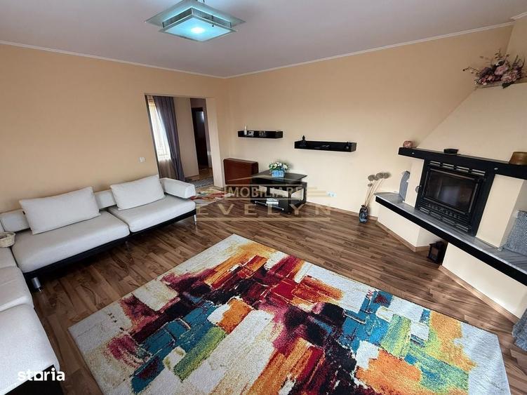 Casă cu 4 camere cu Teren 1394 Mp în Central