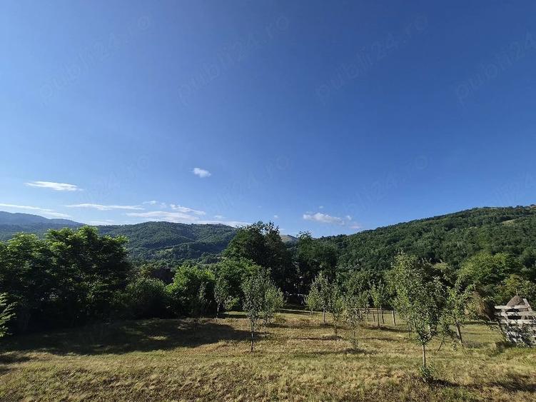Teren de 1474 mp, în Sălciua