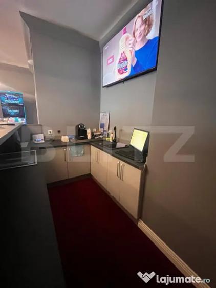 Spațiu comercial, de 65 mp, în Central
